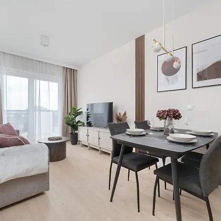 Elegancki Apartament Blisko Rzeki Z Garazem Na 2 Auta Wroclaw By Noclegi Renters Exterior photo