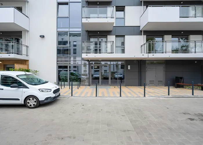 Elegancki Apartament Blisko Rzeki Z Garazem Na 2 Auta Wroclaw By Noclegi Renters