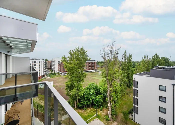 Elegancki Apartament Blisko Rzeki Z Garazem Na 2 Auta Wroclaw By Noclegi Renters